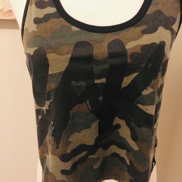 Flag nor fail Camo cake crop top retired rare workout gear tank top camouflage - Picture 10 of 15
